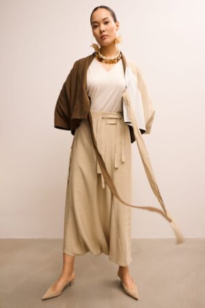 Beige Wide-Leg Linen Trousers & Duster Set
