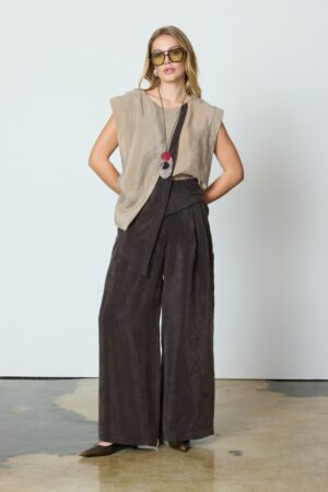 Olive Green Barrel Linen Trousers
